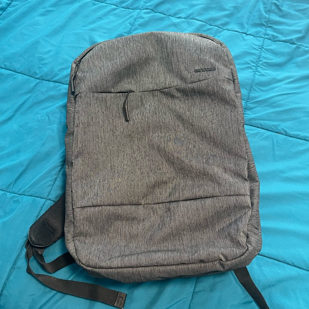 Adult Incase city Backpack